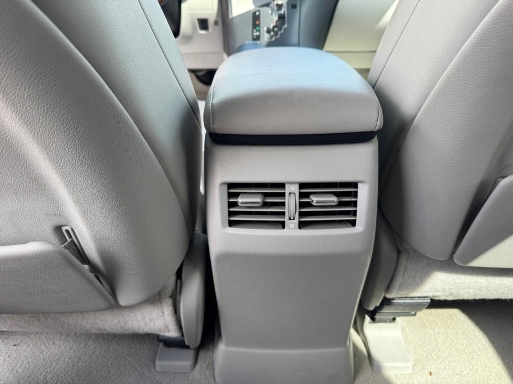 Lexus RX 350 AWD 4dr 2011