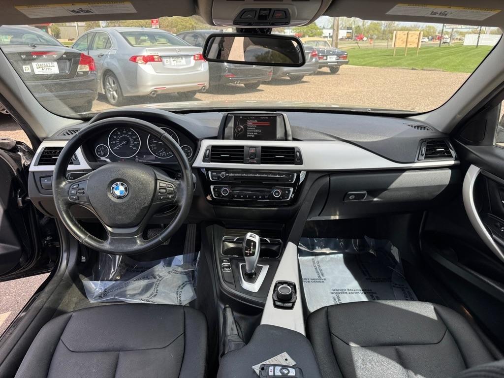 BMW 3 Series 320i xDrive Sedan South Africa 2017