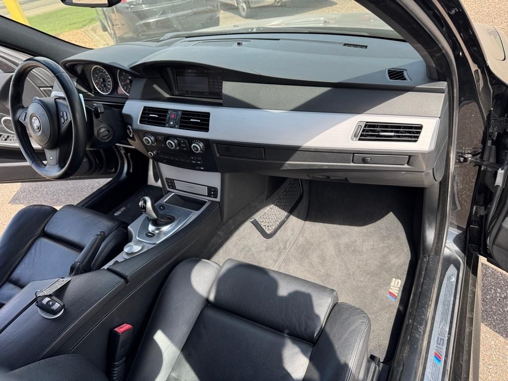 BMW 5 Series 4dr Sdn M5 RWD 2008
