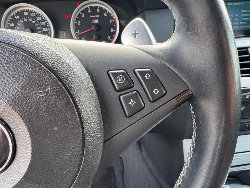 BMW 5 Series 4dr Sdn M5 RWD 2008
