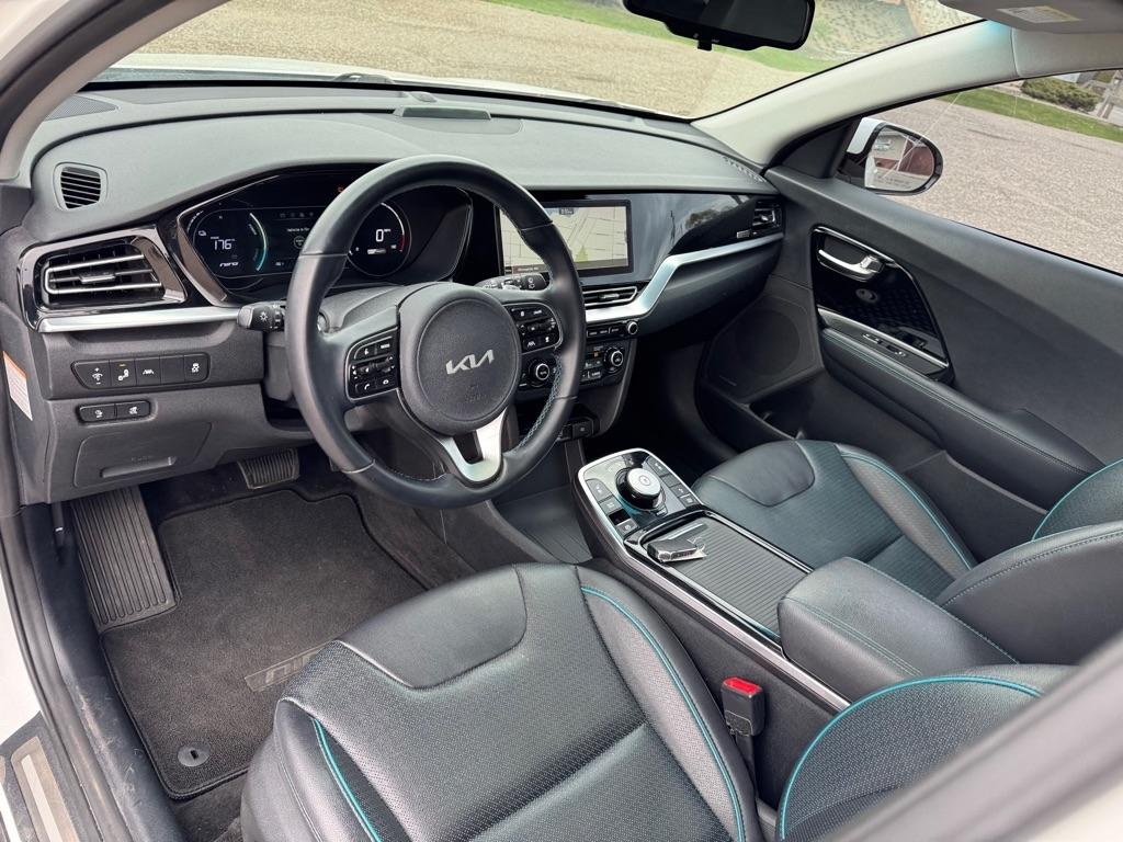 Kia Niro EV EX Premium FWD 2022