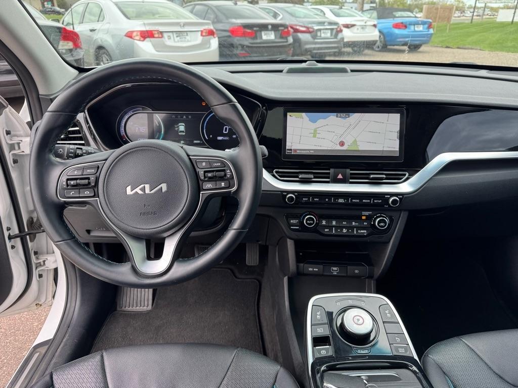 Kia Niro EV EX Premium FWD 2022