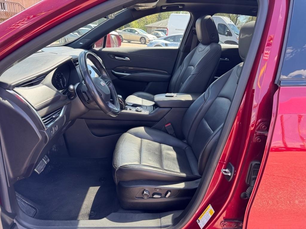 Cadillac XT4 AWD 4dr Sport 2019
