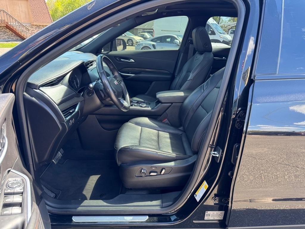 Cadillac XT4 AWD 4dr Sport 2019