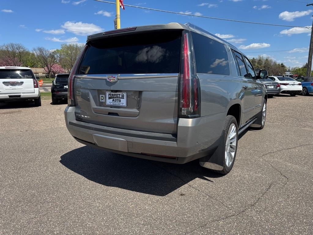 Cadillac Escalade ESV 4WD 4dr Platinum 2019