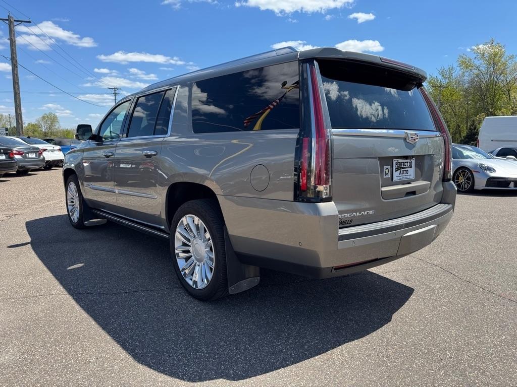 Cadillac Escalade ESV 4WD 4dr Platinum 2019