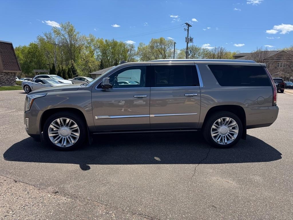 Cadillac Escalade ESV 4WD 4dr Platinum 2019