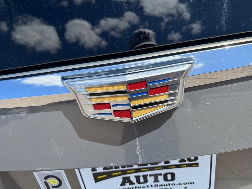Cadillac Escalade ESV 4WD 4dr Platinum 2019