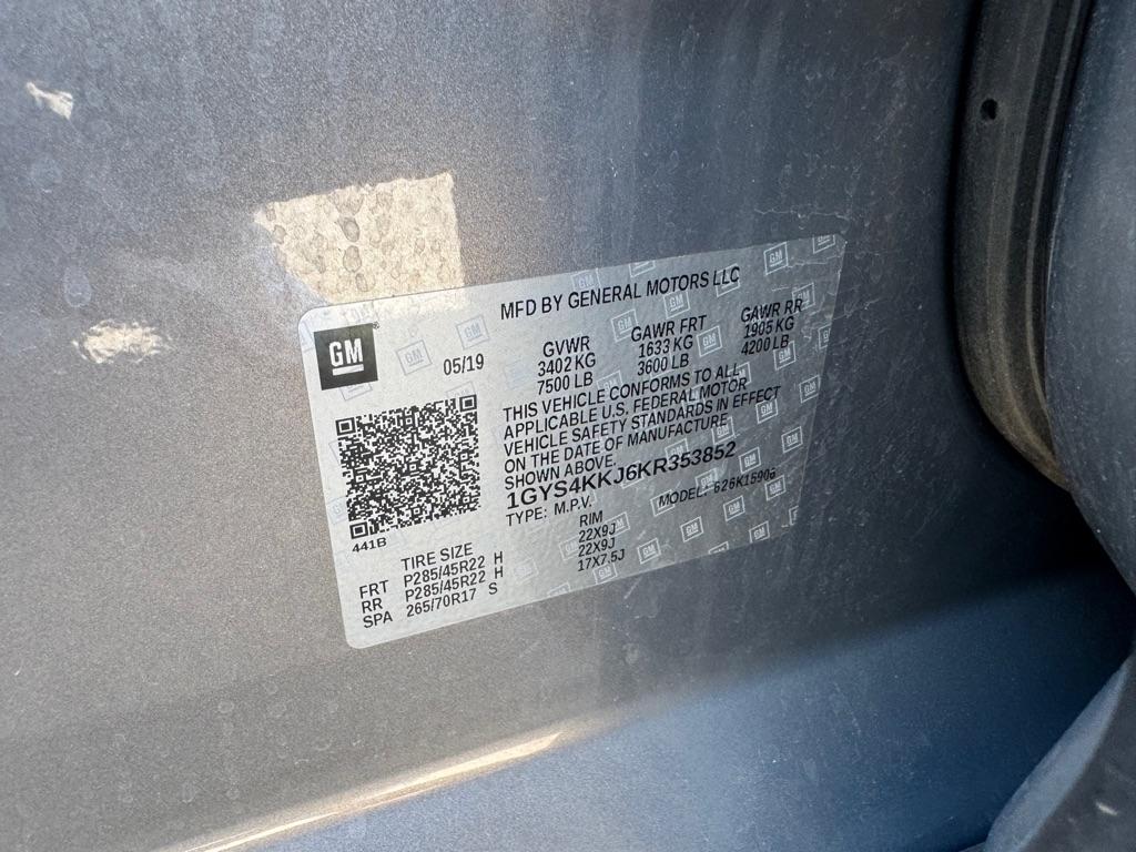 Cadillac Escalade ESV 4WD 4dr Platinum 2019