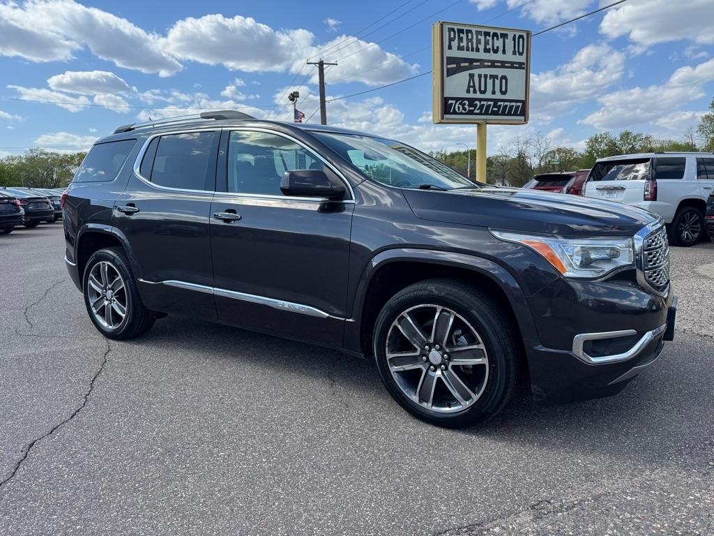 GMC Acadia AWD 4dr Denali 2017