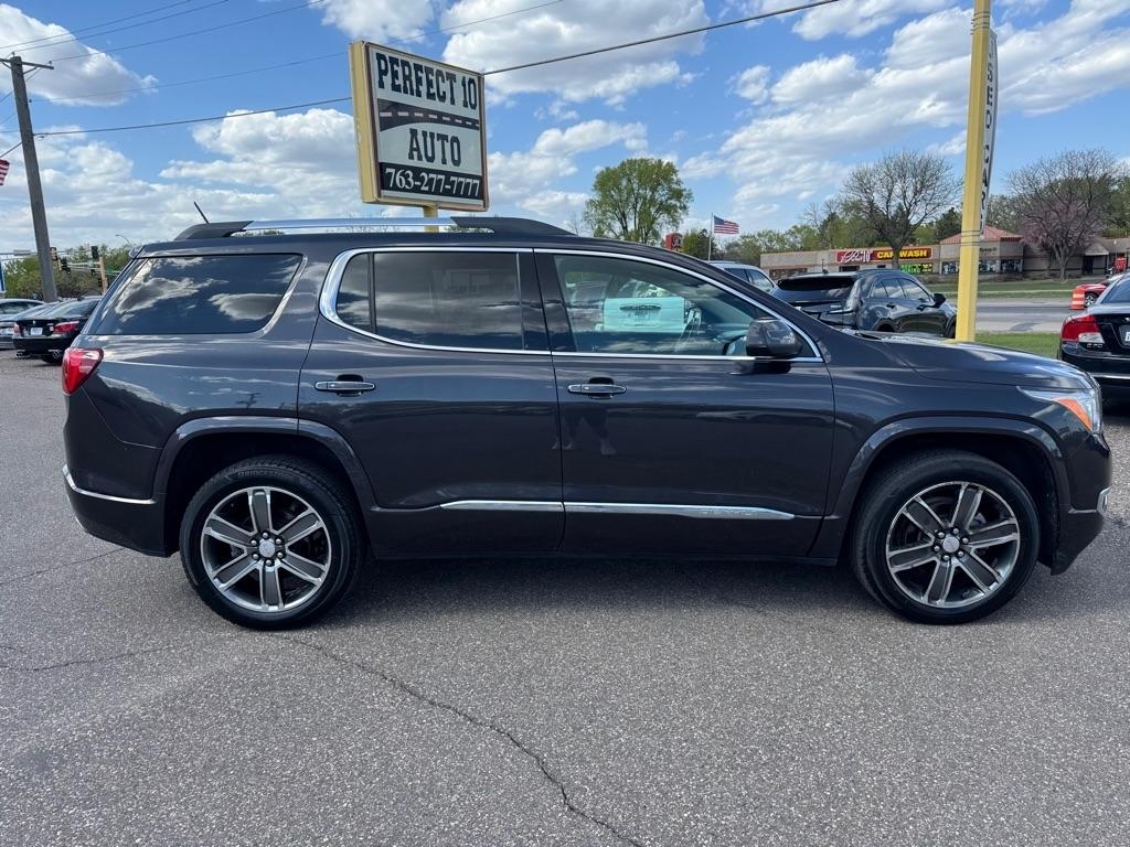 GMC Acadia AWD 4dr Denali 2017