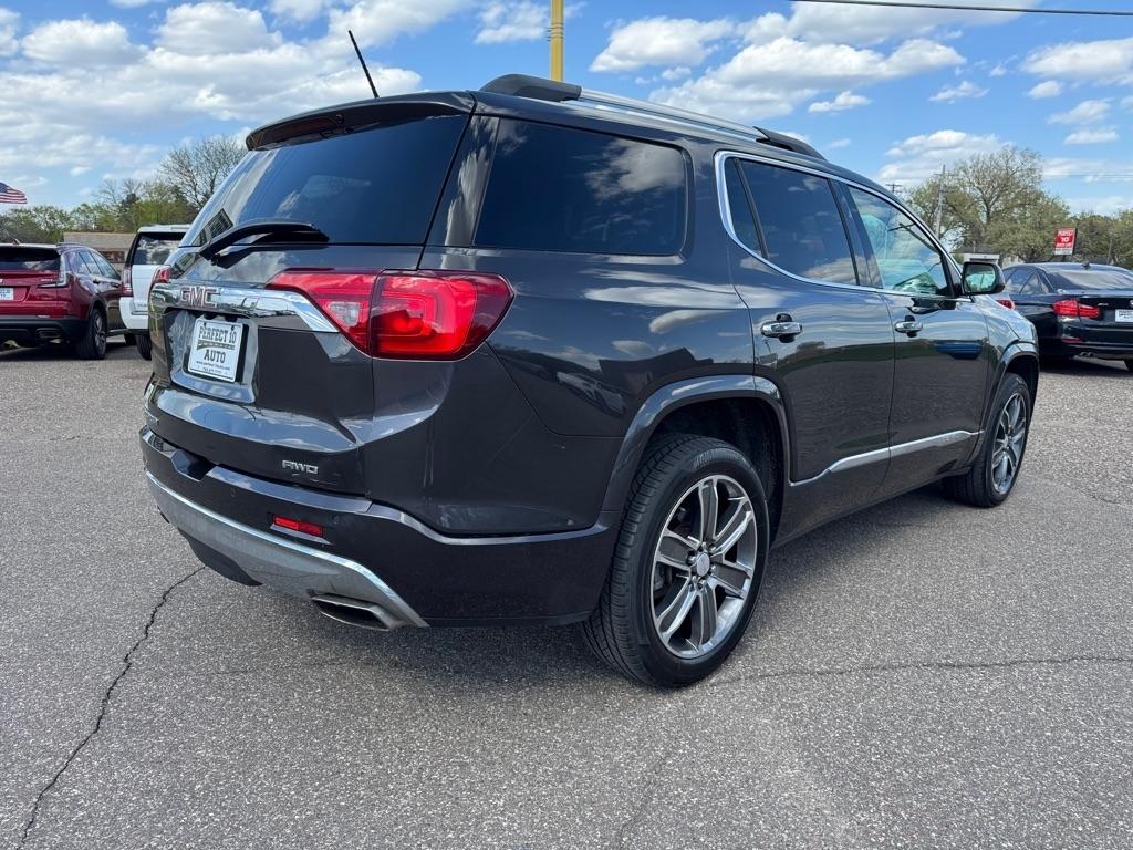 GMC Acadia AWD 4dr Denali 2017