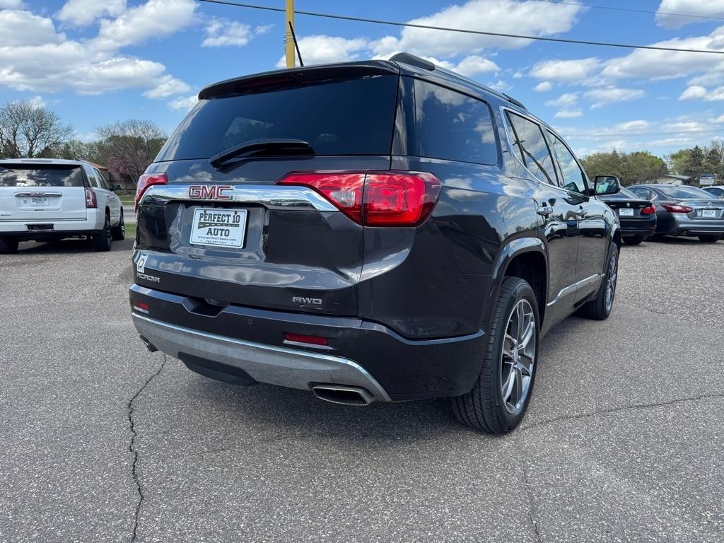 GMC Acadia AWD 4dr Denali 2017