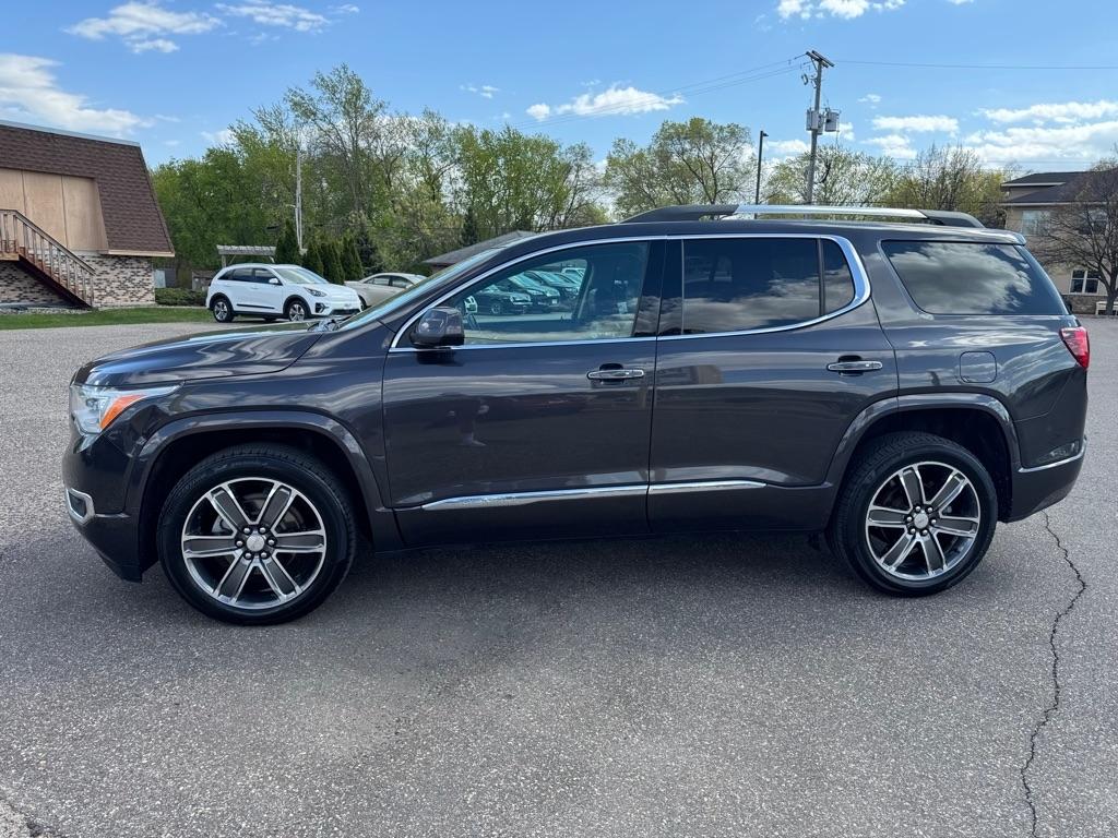 GMC Acadia AWD 4dr Denali 2017