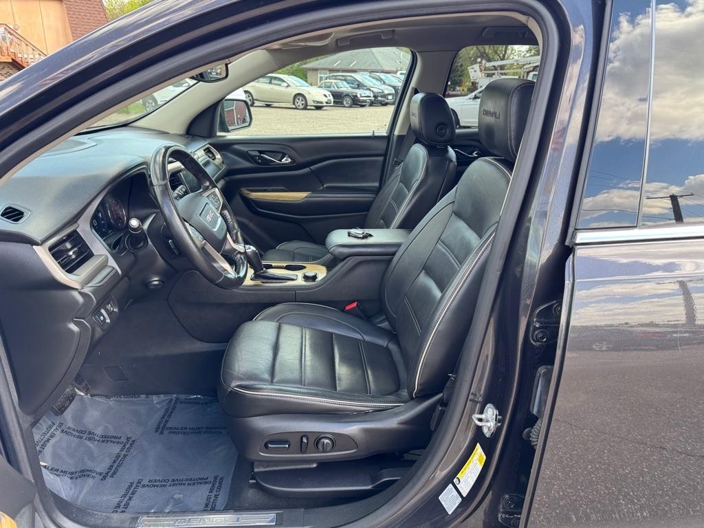 GMC Acadia AWD 4dr Denali 2017