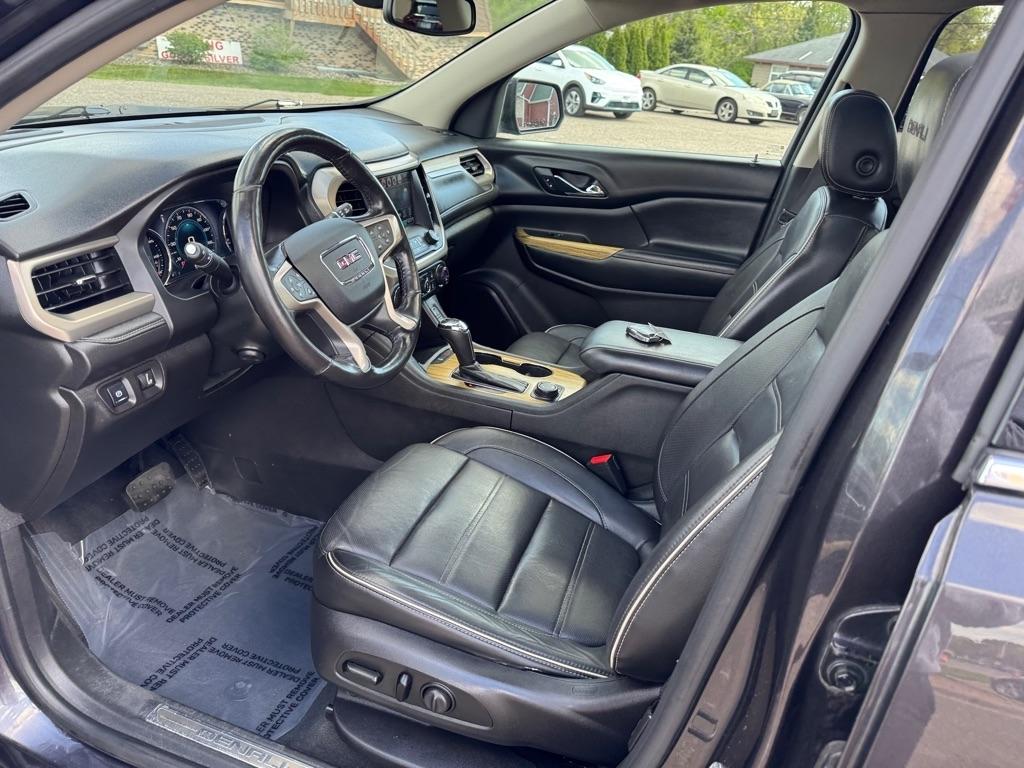 GMC Acadia AWD 4dr Denali 2017