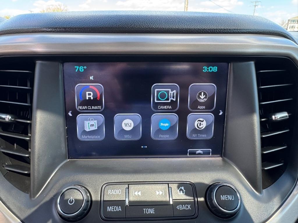 GMC Acadia AWD 4dr Denali 2017