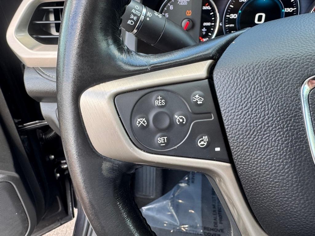 GMC Acadia AWD 4dr Denali 2017