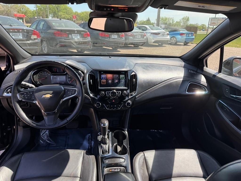 Chevrolet Cruze 4dr Sdn 1.4L Premier w/1SF 2017