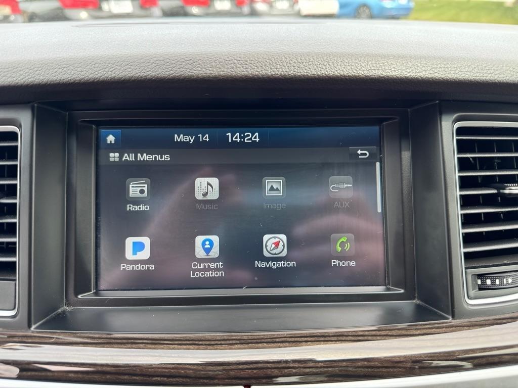 Hyundai Genesis 4dr Sdn V6 3.8L AWD 2015