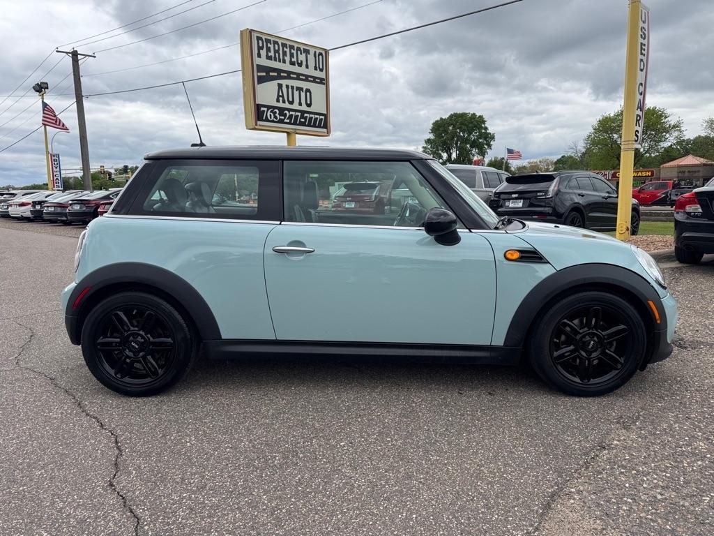 MINI Cooper Hardtop 2dr Cpe 2012