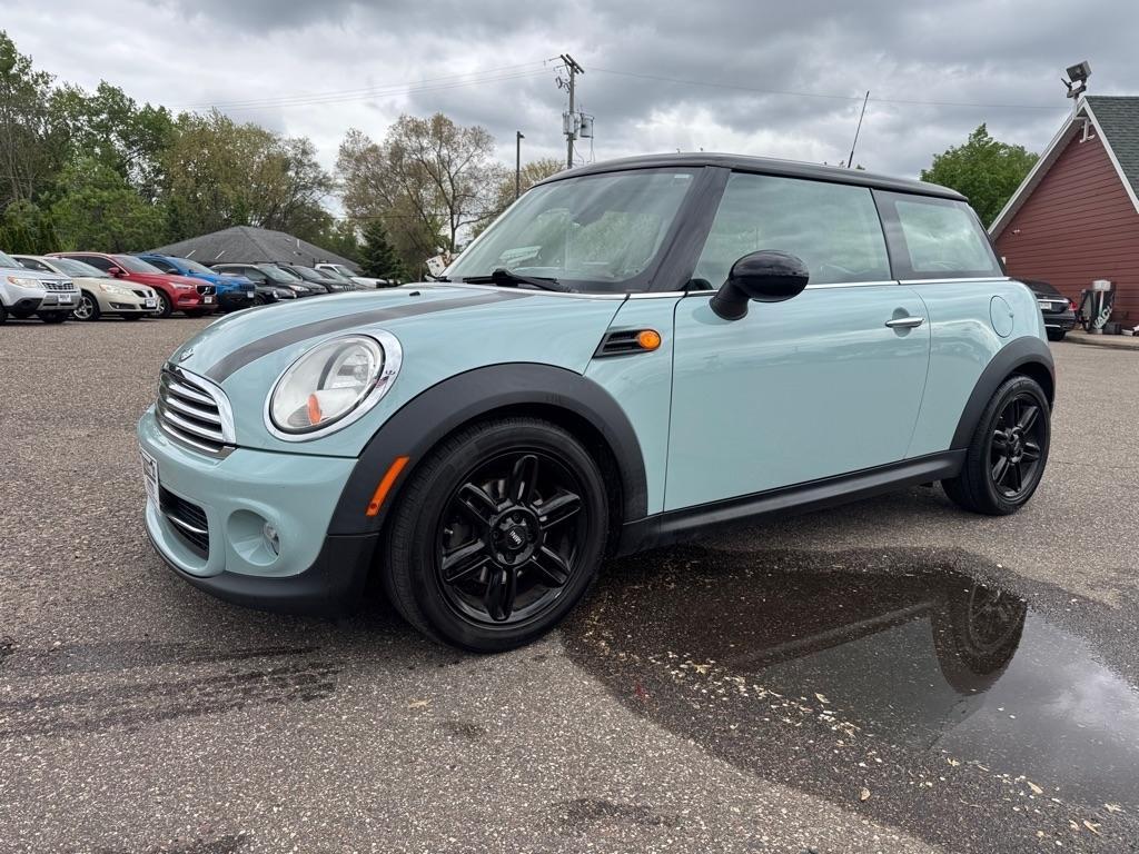 MINI Cooper Hardtop 2dr Cpe 2012