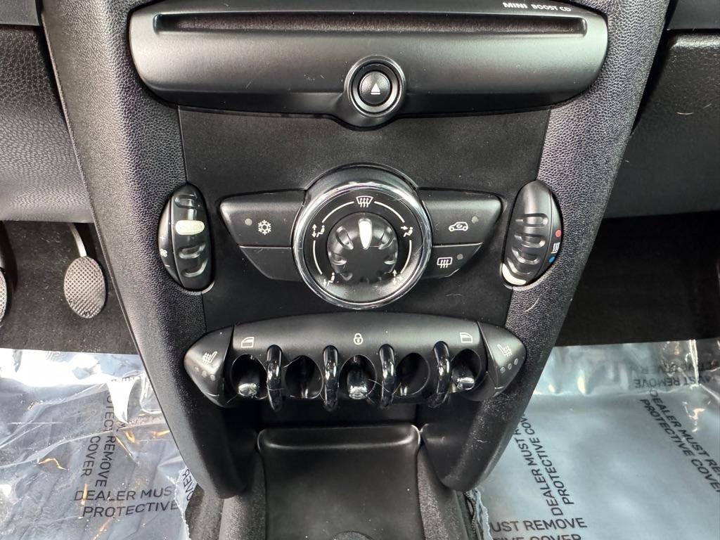 MINI Cooper Hardtop 2dr Cpe 2012