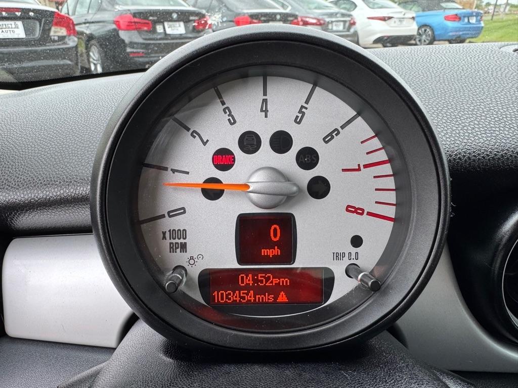 MINI Cooper Hardtop 2dr Cpe 2012