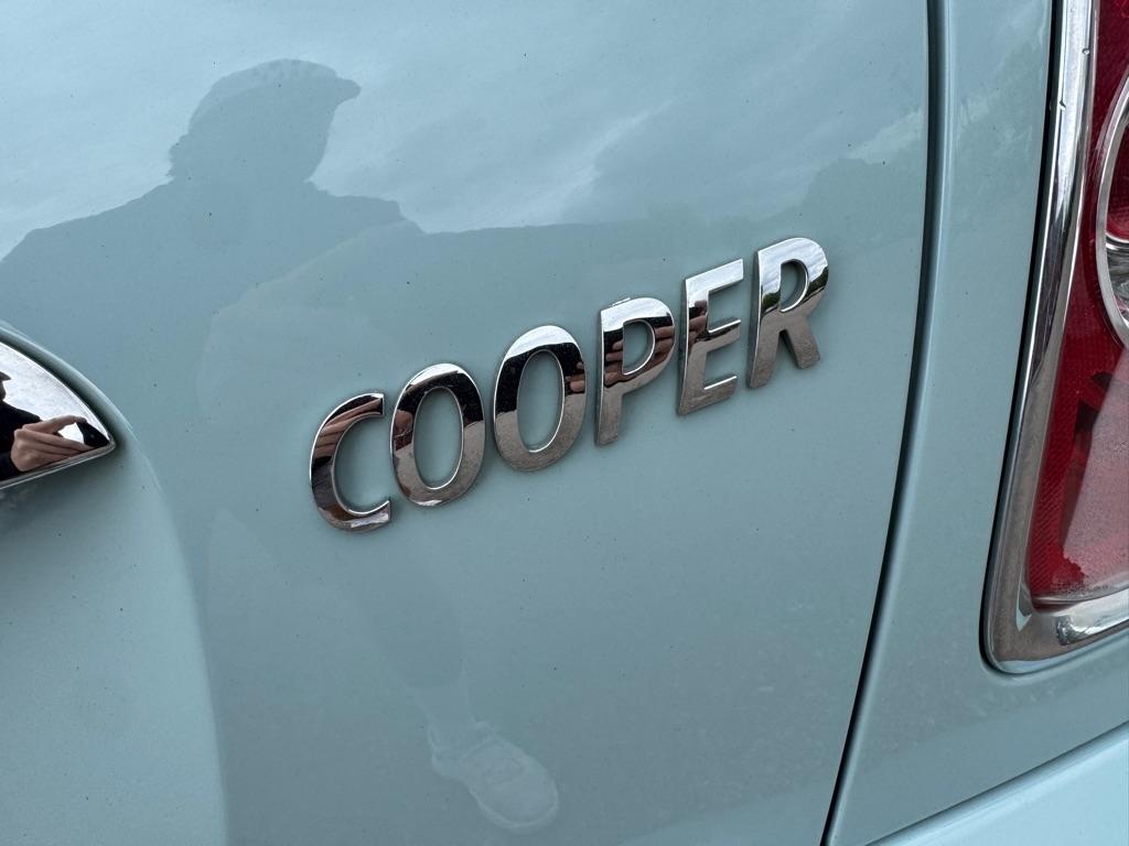 MINI Cooper Hardtop 2dr Cpe 2012
