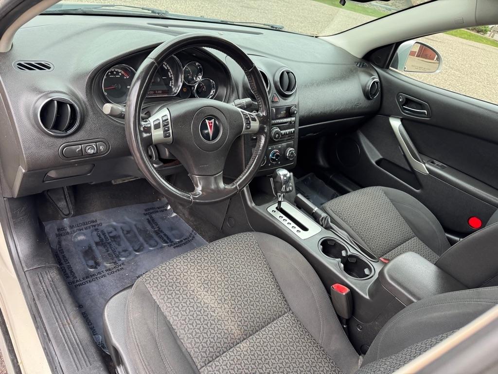 Pontiac G6 4dr Sdn w/1SB 2009