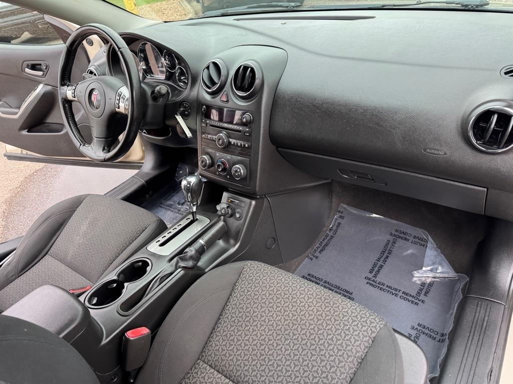 Pontiac G6 4dr Sdn w/1SB 2009