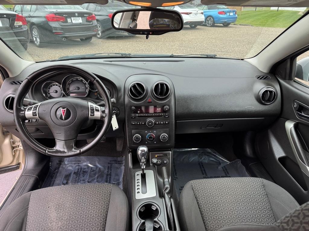 Pontiac G6 4dr Sdn w/1SB 2009