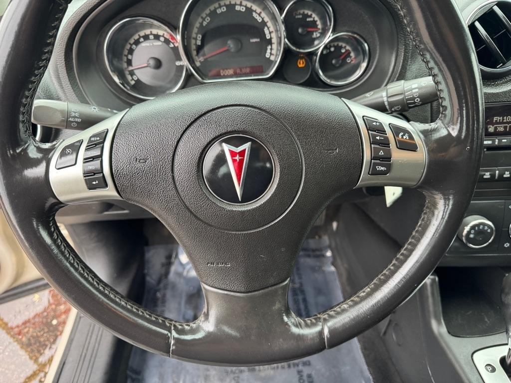 Pontiac G6 4dr Sdn w/1SB 2009