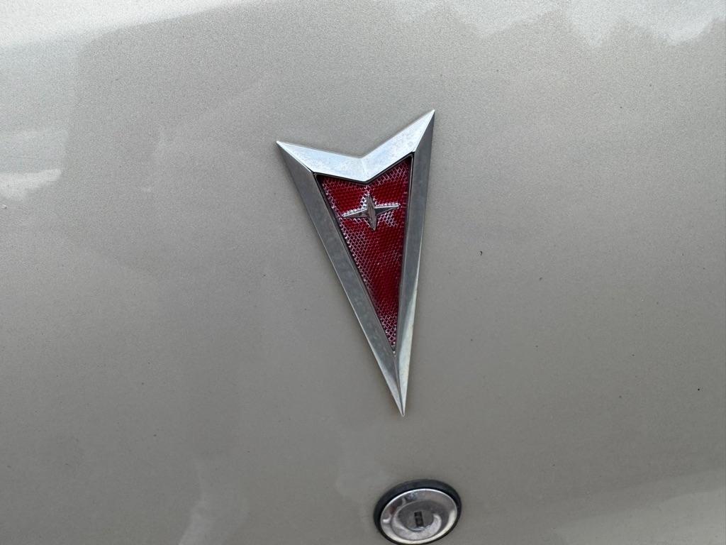 Pontiac G6 4dr Sdn w/1SB 2009
