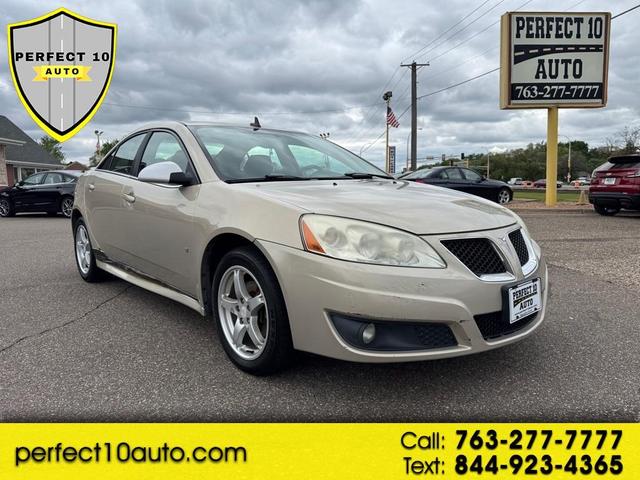 Gold 2009 Pontiac G6 Base Sedan Front-Wheel Drive Automatic