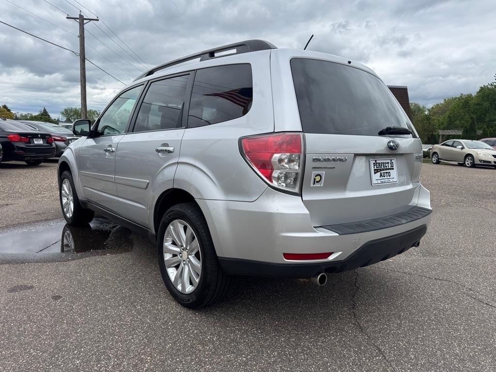 Subaru Forester 4dr Auto 2.5X Premium w/All-Weather Pkg 2011