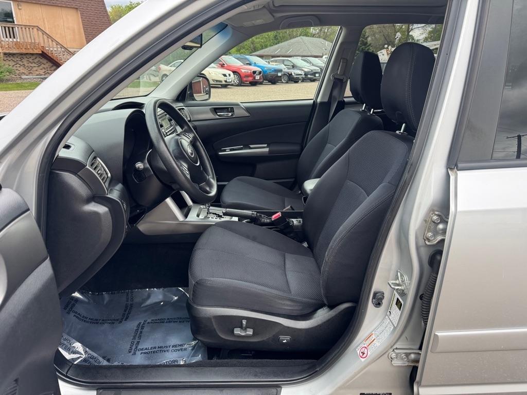 Subaru Forester 4dr Auto 2.5X Premium w/All-Weather Pkg 2011