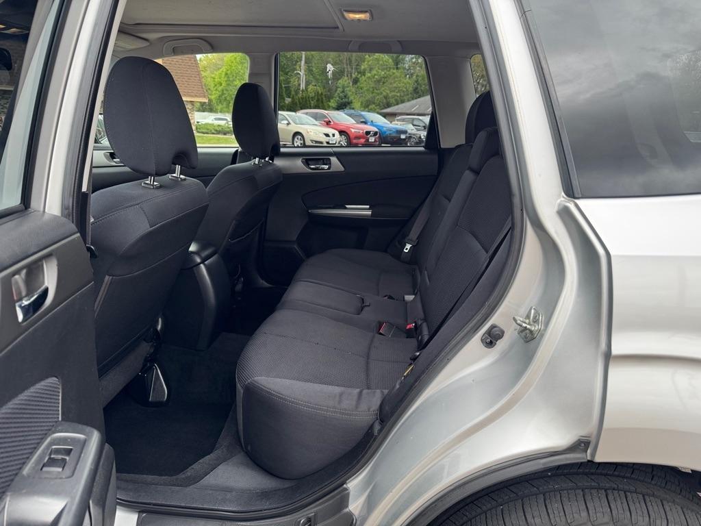 Subaru Forester 4dr Auto 2.5X Premium w/All-Weather Pkg 2011