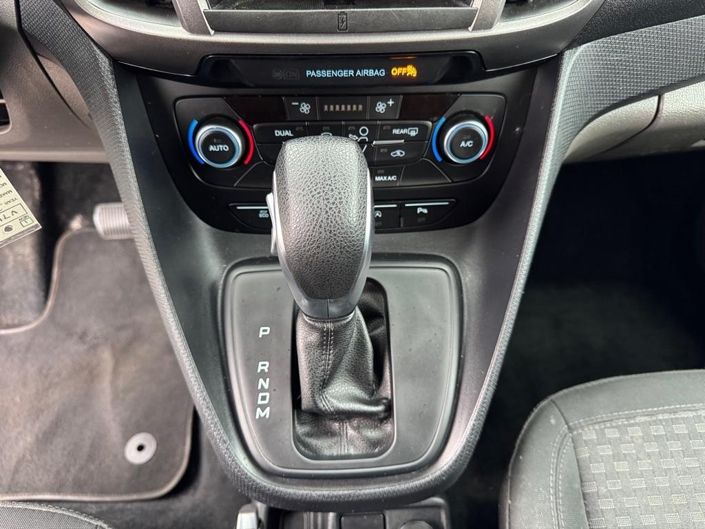 Ford Transit Connect Wagon XLT LWB w/Rear Symmetrical Doors 2022