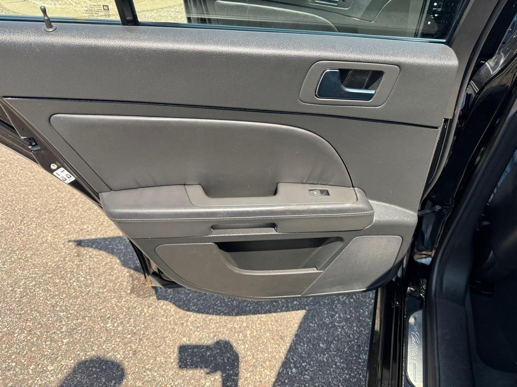 Cadillac STS 4dr Sdn V6 2006