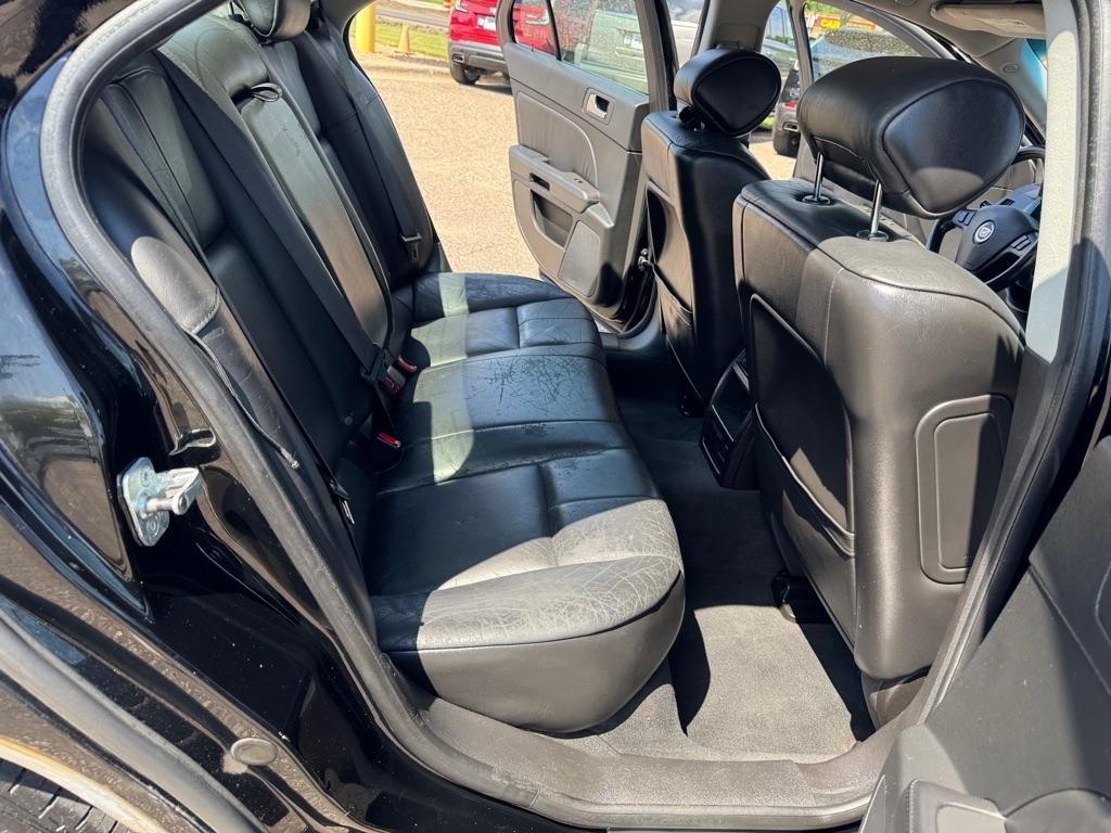 Cadillac STS 4dr Sdn V6 2006