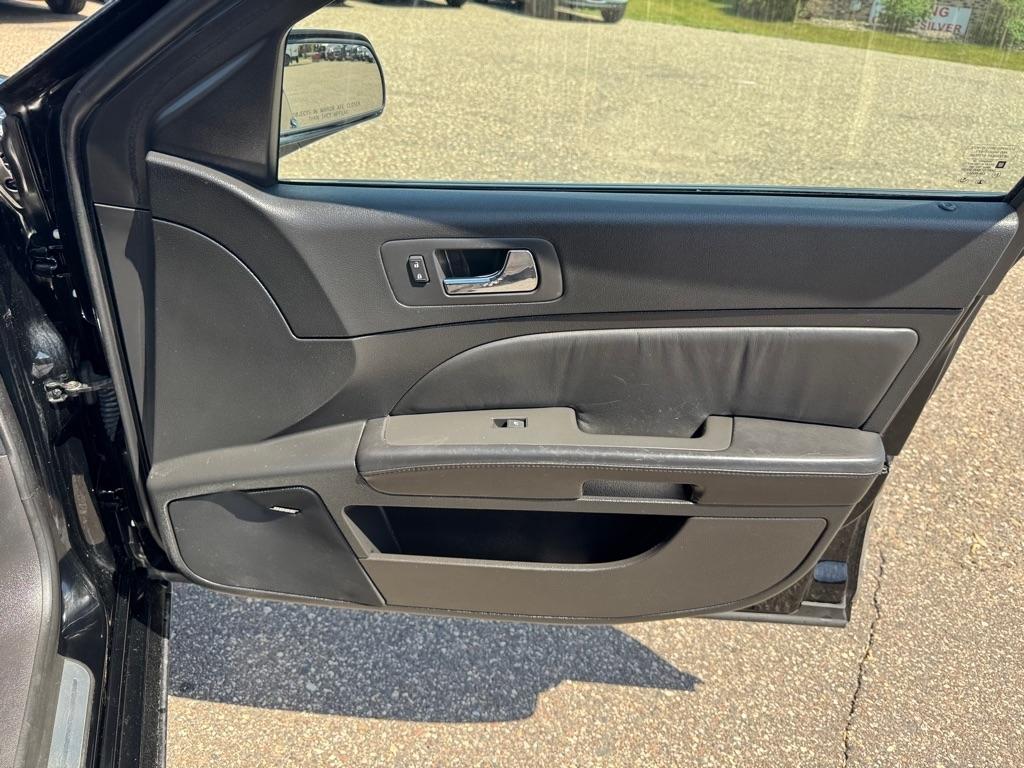 Cadillac STS 4dr Sdn V6 2006