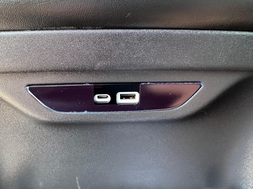 Chrysler Pacifica Hybrid Select FWD 2024