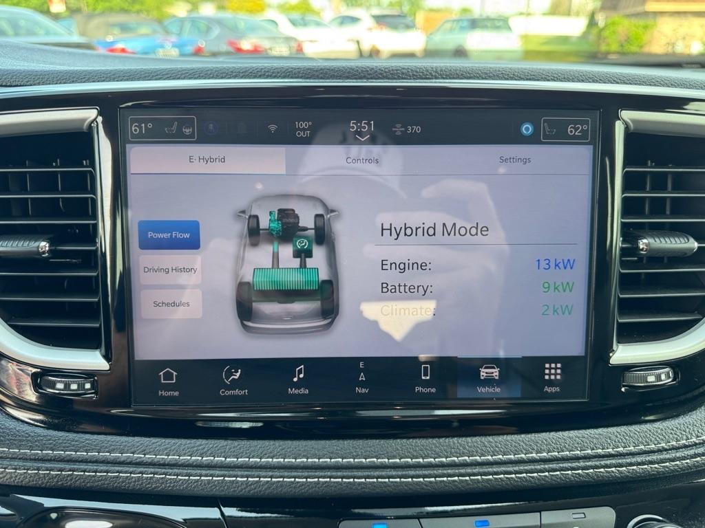 Chrysler Pacifica Hybrid Select FWD 2024