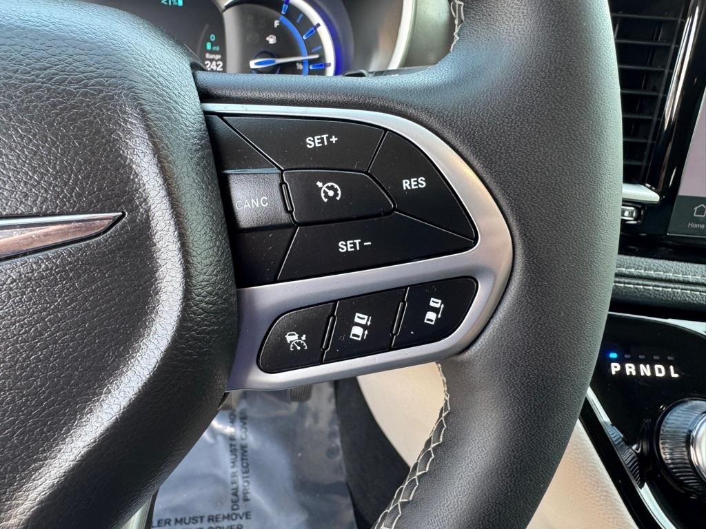 Chrysler Pacifica Hybrid Select FWD 2024