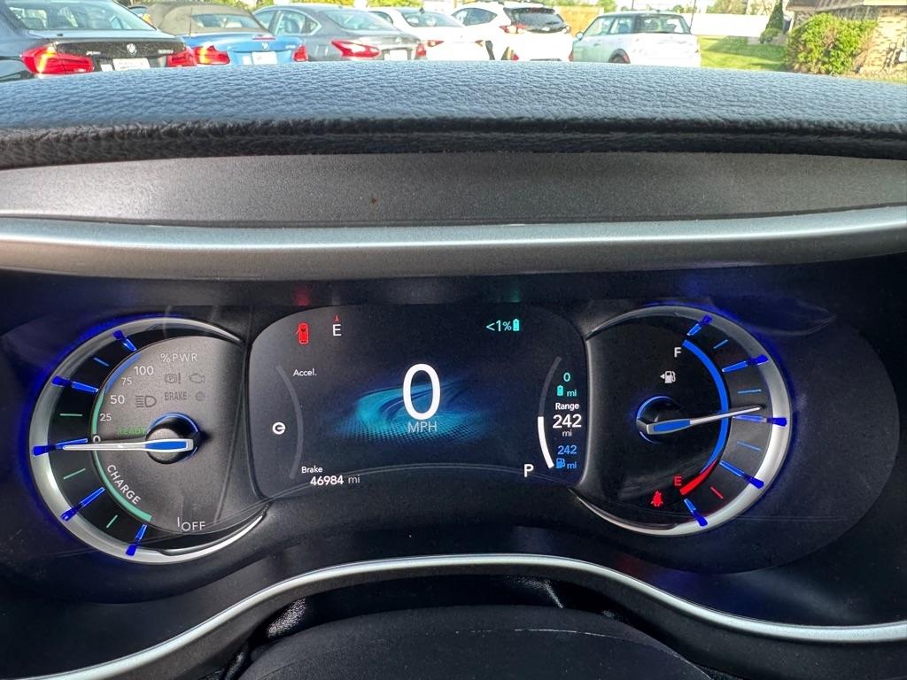 Chrysler Pacifica Hybrid Select FWD 2024