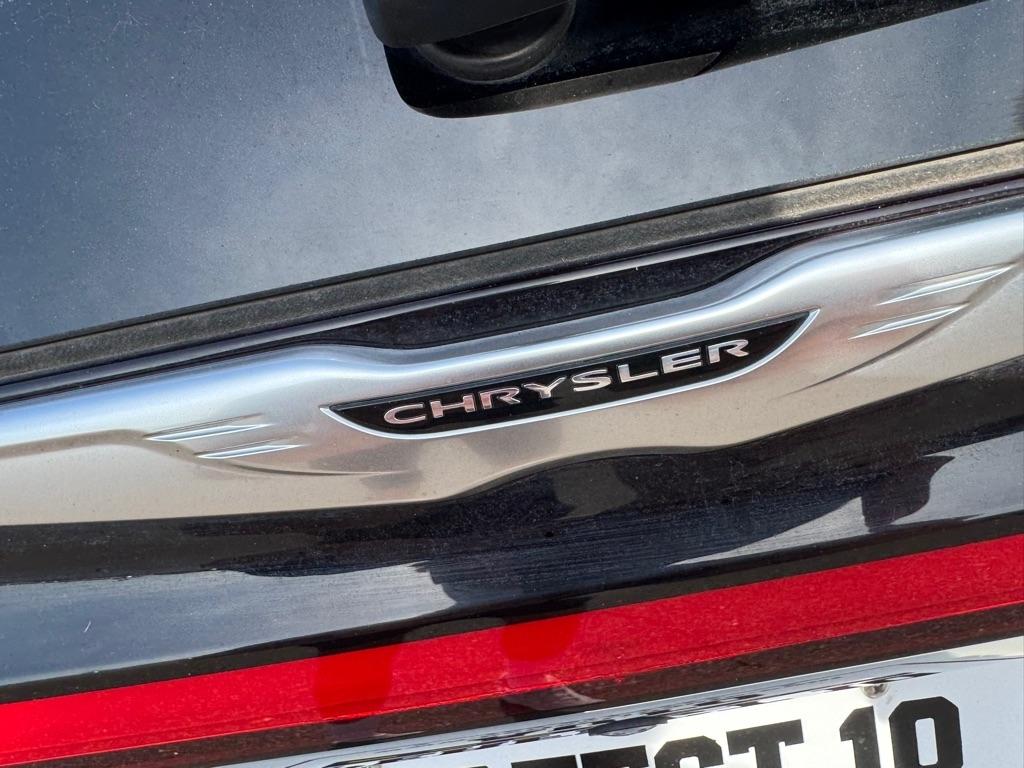 Chrysler Pacifica Hybrid Select FWD 2024