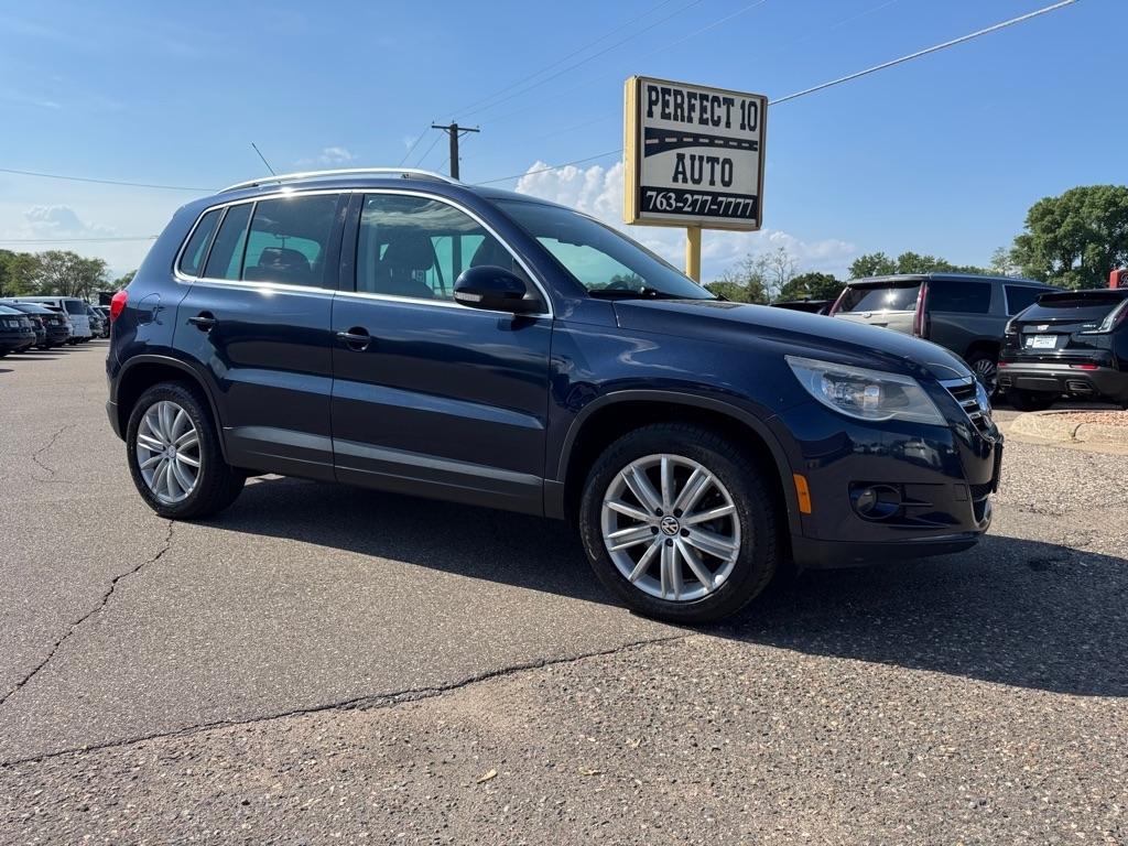 Volkswagen Tiguan 4WD 4dr S 4Motion 2011