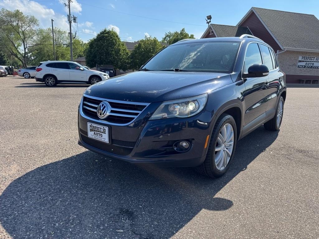 Volkswagen Tiguan 4WD 4dr S 4Motion 2011