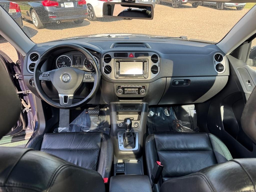 Volkswagen Tiguan 4WD 4dr S 4Motion 2011
